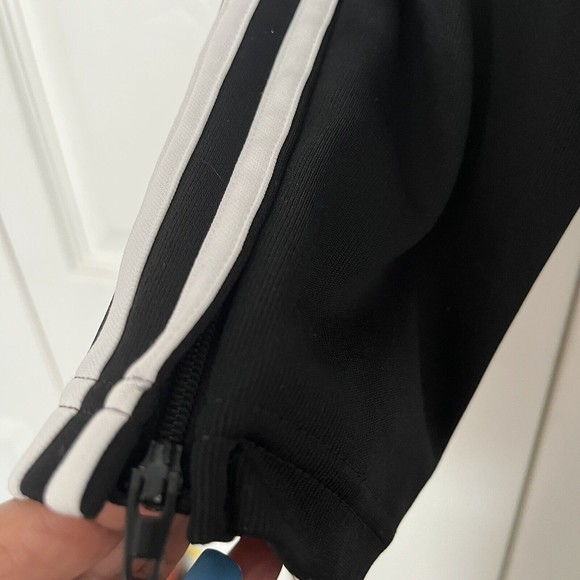 Adidas Climacool Womens Ankle Length Jogger Track Ankle Zip Black White Sz Small - Picture 9 of 10